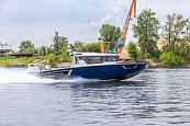 Катер Volzhanka VOYAGER 850 CABIN Катер Volzhanka VOYAGER 850 CABIN